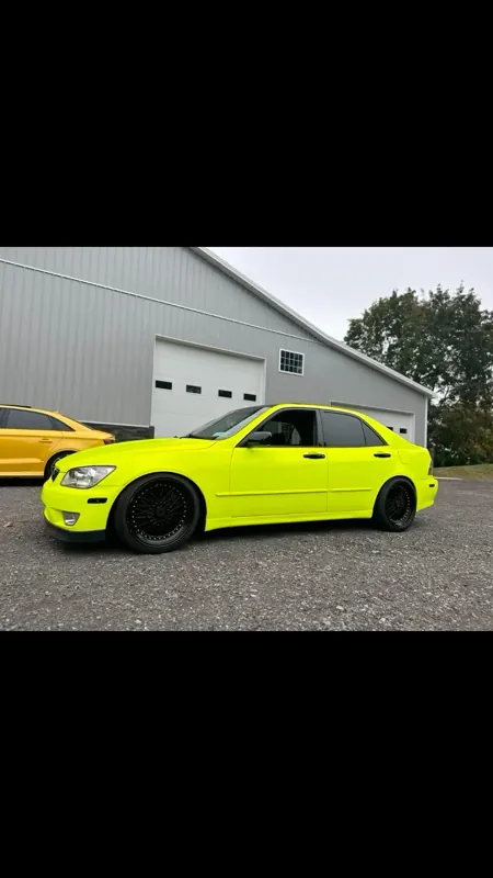 Lexus IS300: IS300 Transformation