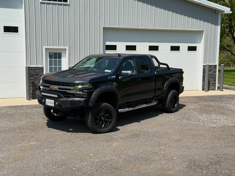 Chevrolet Silverado: Morpheus Black Silverado